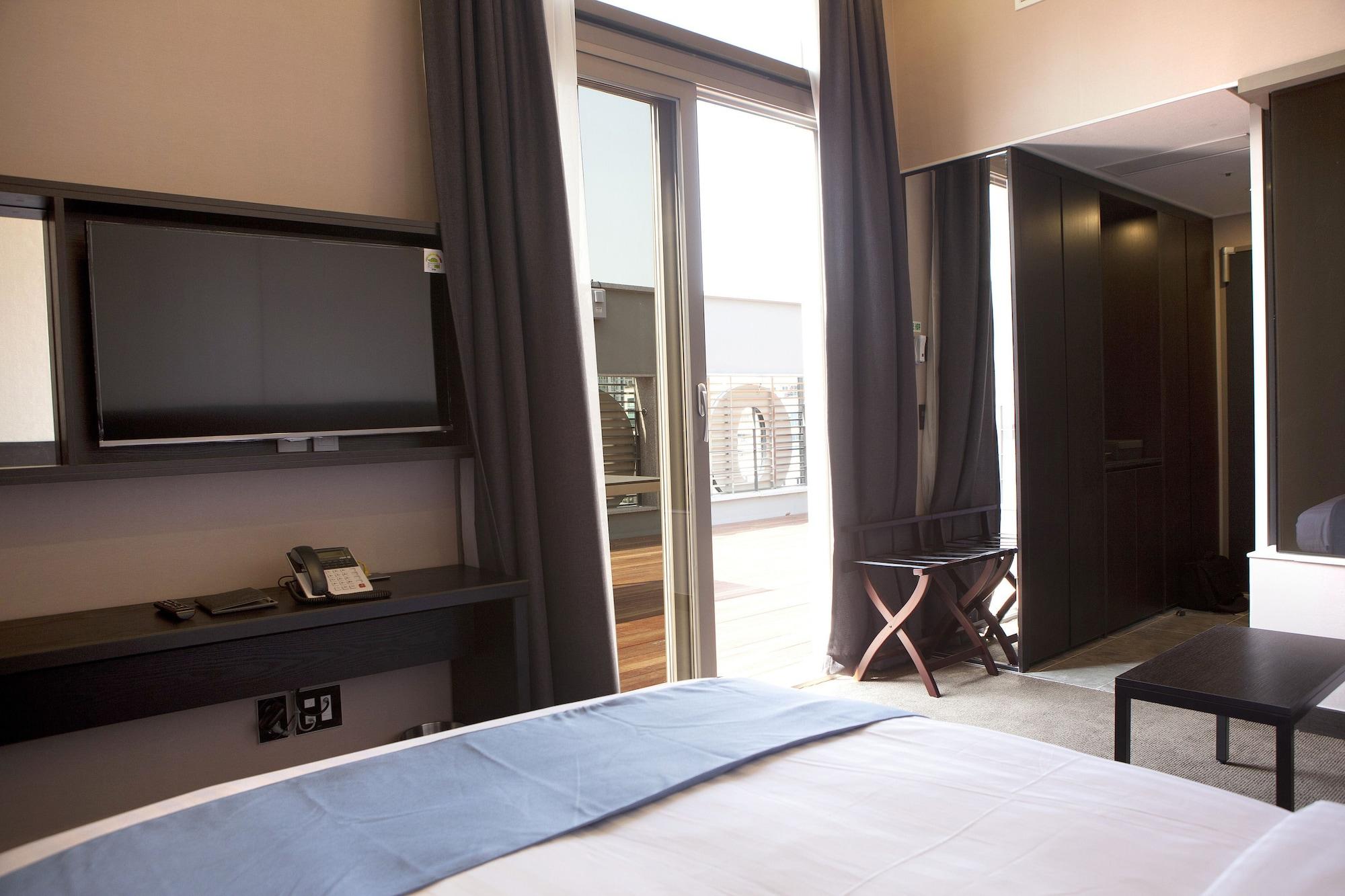S Stay Dongtan Hotel Hwaseong Ngoại thất bức ảnh