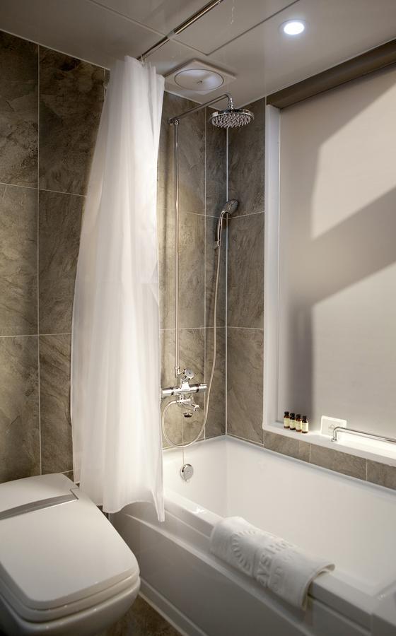 S Stay Dongtan Hotel Hwaseong Ngoại thất bức ảnh