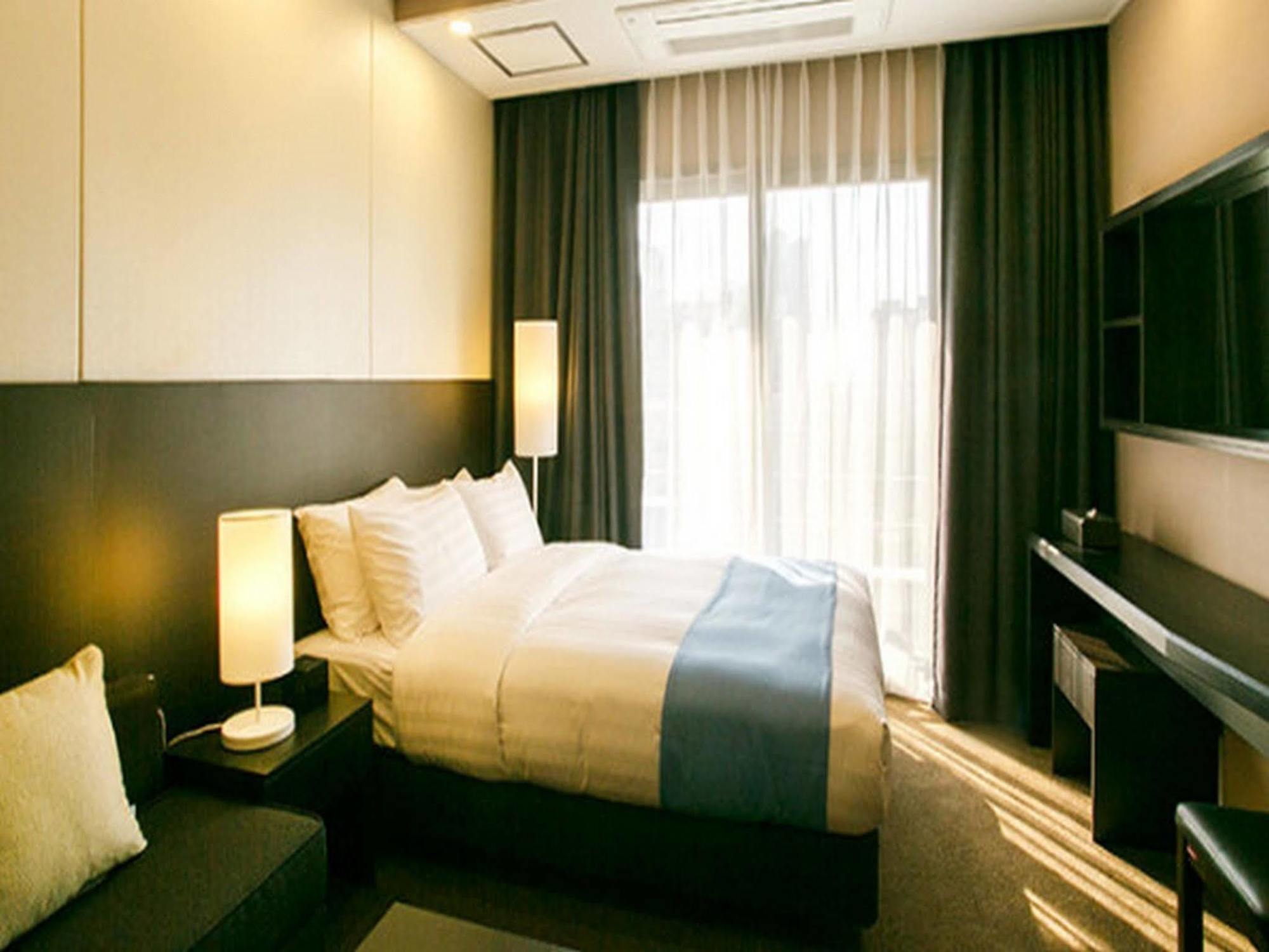 S Stay Dongtan Hotel Hwaseong Ngoại thất bức ảnh